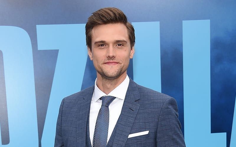 Hartley Sawyer, The Flash, The Young and the Restless