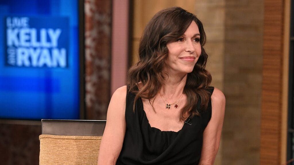 Finola Hughes, Live with Kelly and Ryan, General Hospital