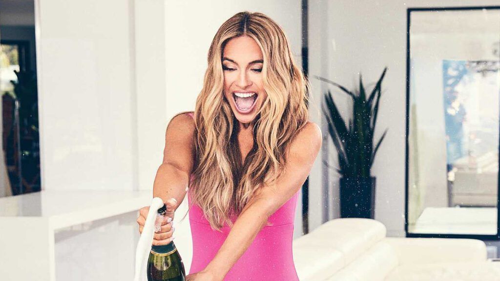 Chrishell Stause, Selling Sunset, Amanda Dillon, All My Children, Jordan, Days of our Lives