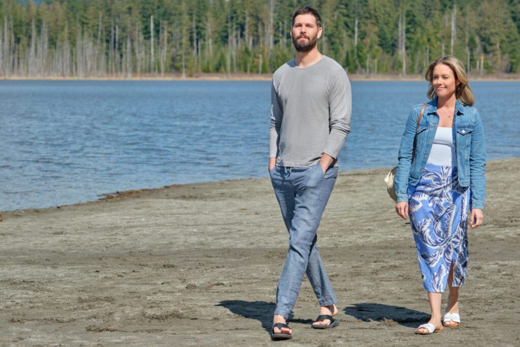 Stephanie Bennett, Casey Deidrick, Wedding Season, Hallmark Channel, Hallmark, #Hallmark