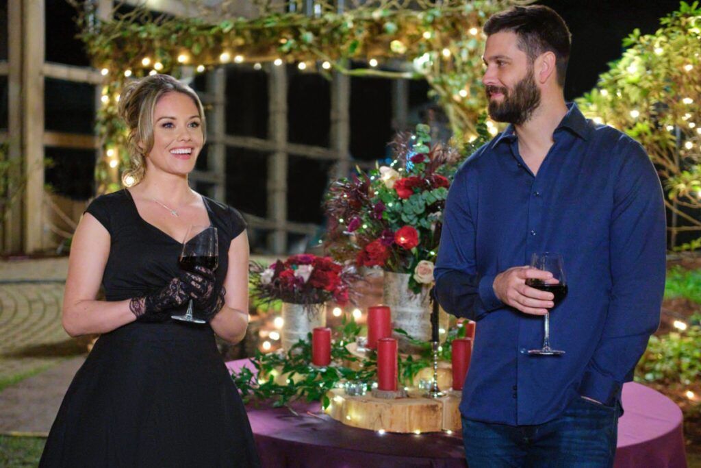 Stephanie Bennett, Casey Deidrick, Wedding Season, Hallmark Channel, Hallmark, #Hallmark